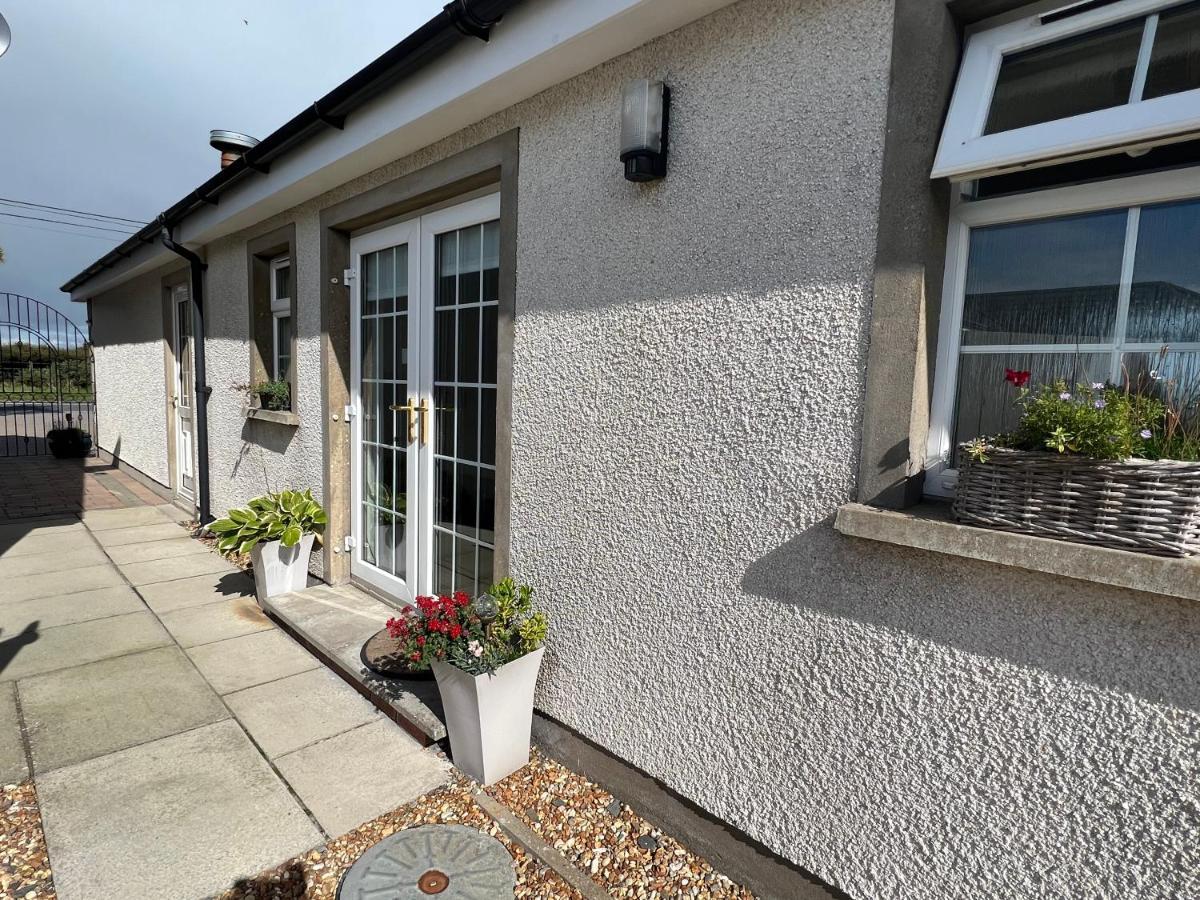 Smythe Cottage Kirkistown Exterior foto
